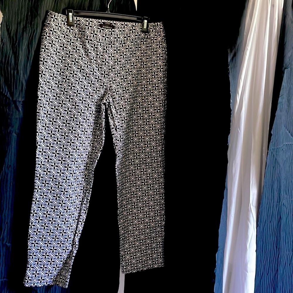 Black And White Pattern Textured Talbots Hampshir… - image 1